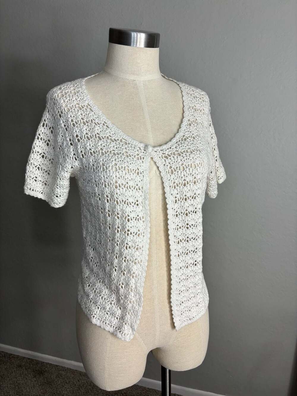 Vintage Cream Crochet Single Button Short Sleeve Cardigan